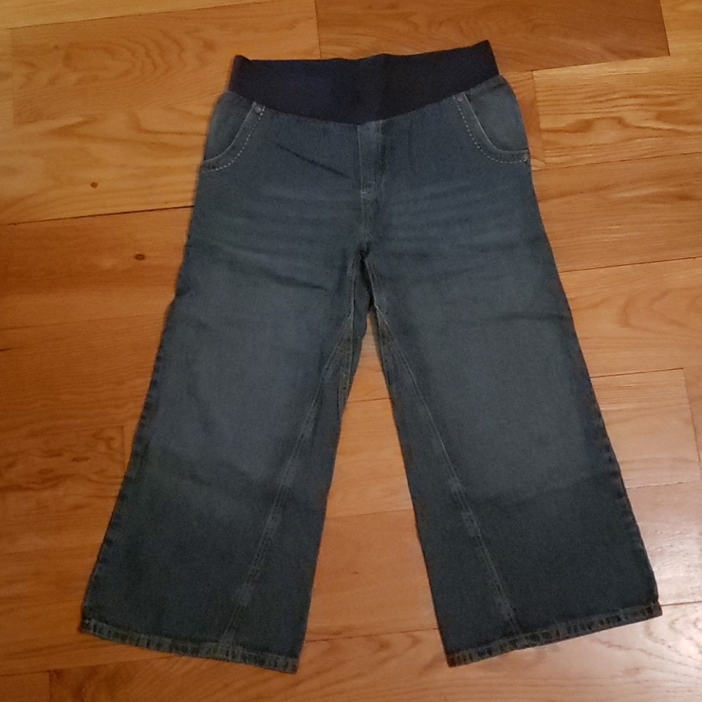 Maternity wide leg Capri or cropped length